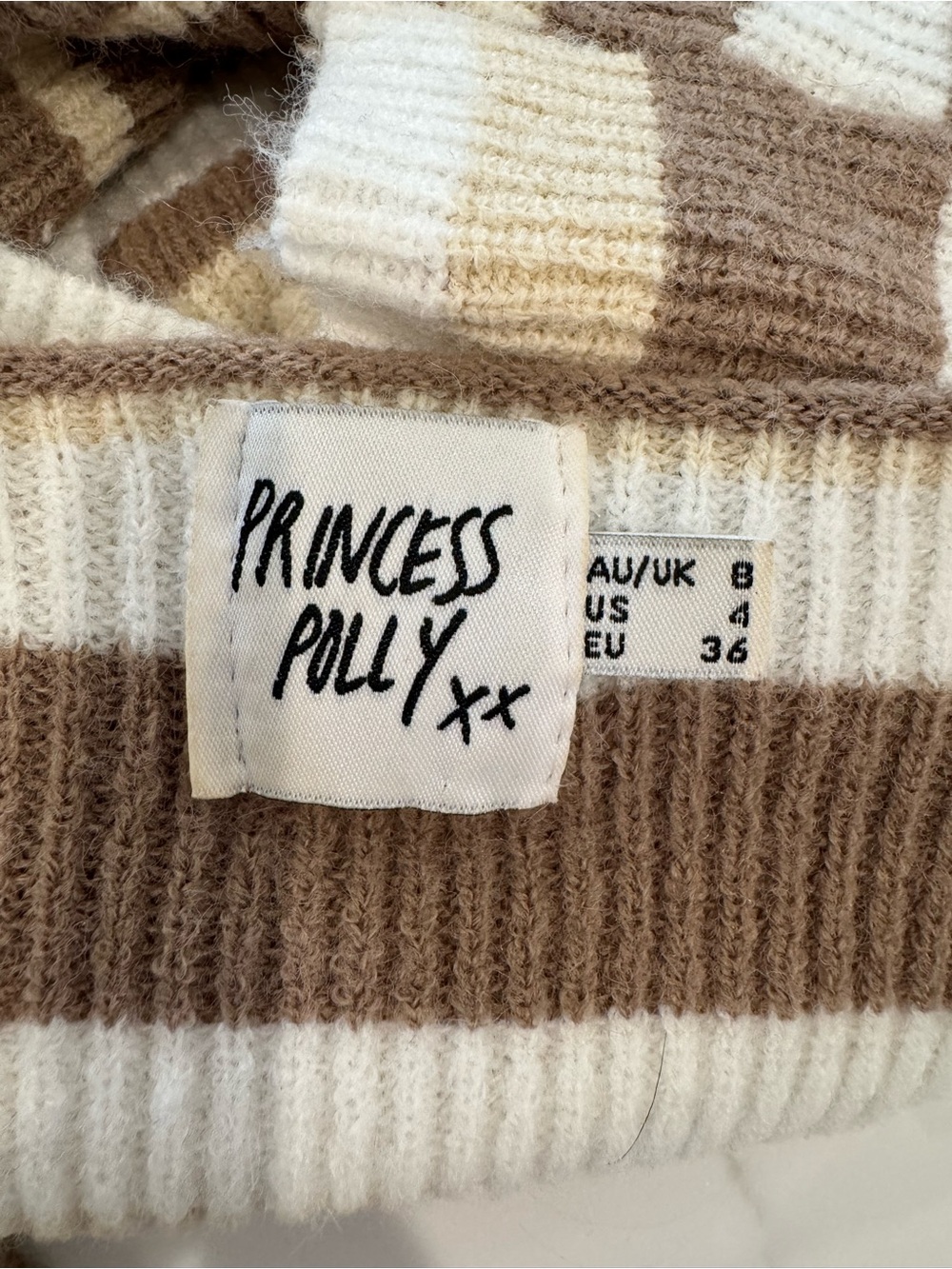 Princess Polly Crop Top 4 - Picture 2 of 3